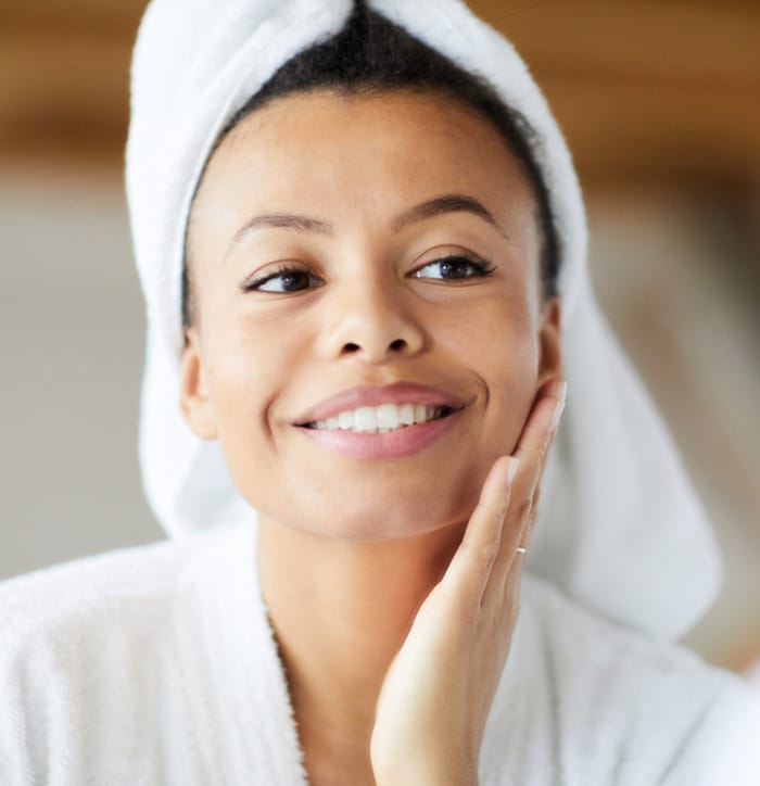 Why should you choose professional acne treatment?